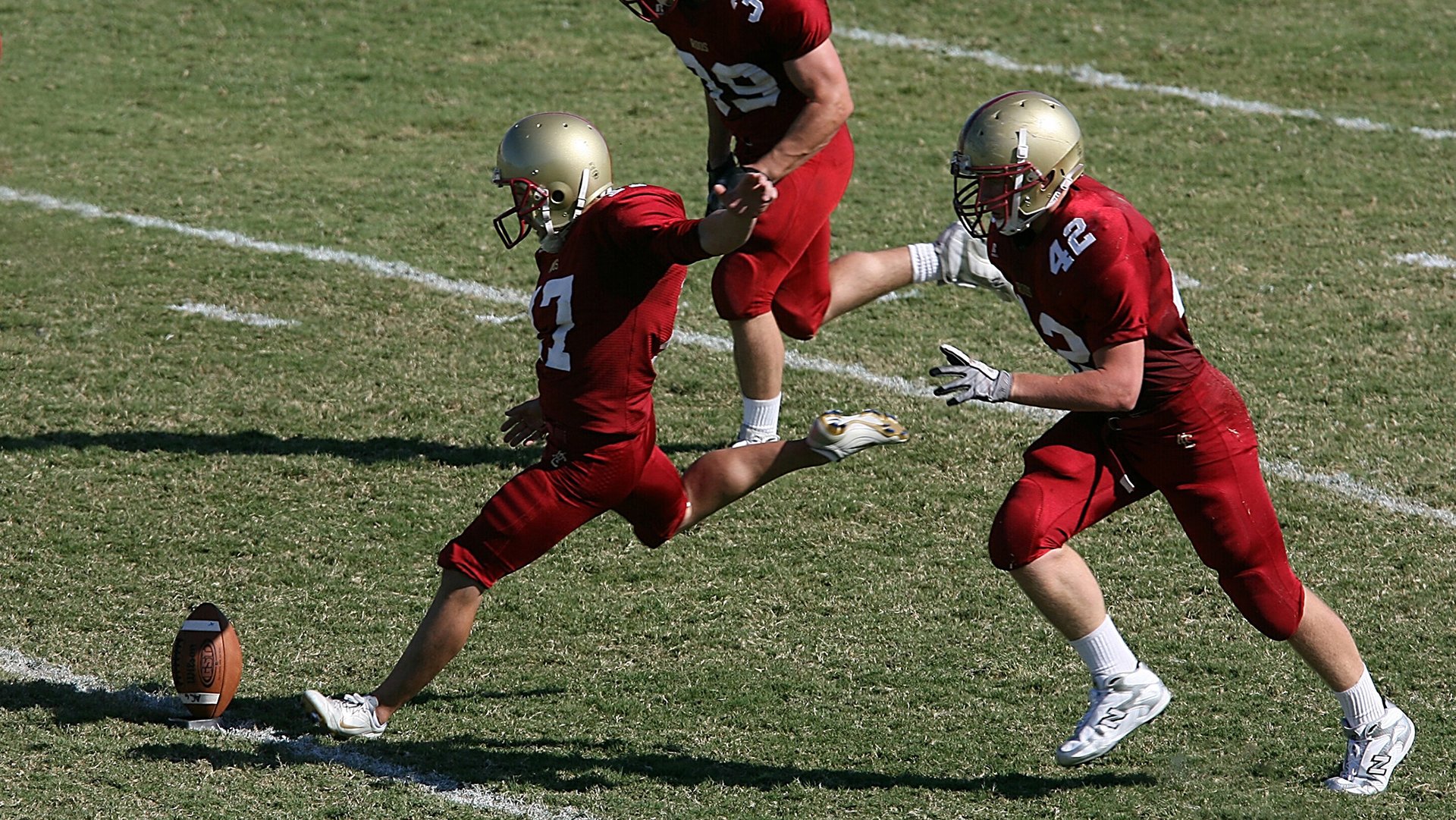 九游娱乐体育入口-F1赛车赛场焦点！中国队对阵巴西队，战况跌宕起伏，悬念直到终场
